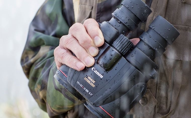 Warum benutzen viele Vogelbeobachter zusätzlich zum Spektiv noch ein Fernglas. Reicht nicht eines von beiden aus?