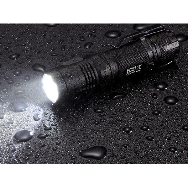 Nitecore Taschenlampe EC21